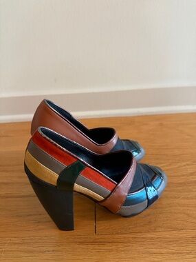 Kron Leather Pumps - Women